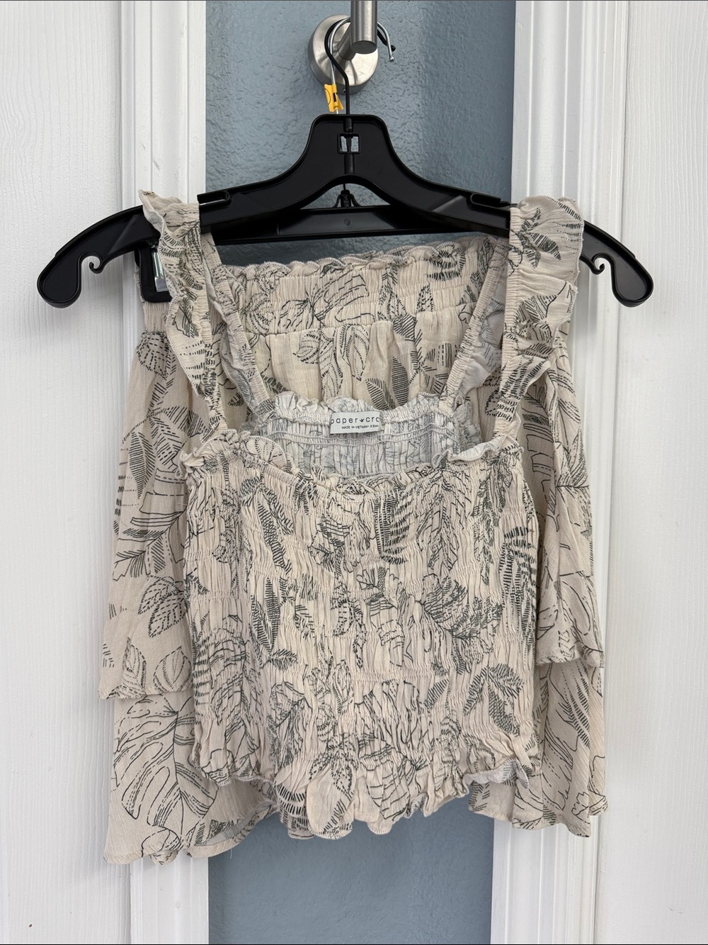 NWT Paper Crane Cream Leaf-Print Smocked skirt & top set size XS